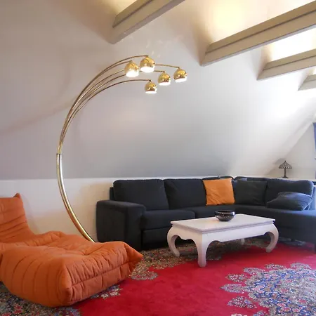 Haus An Der Mittelbruecke, Sandwall